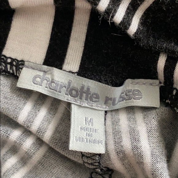 Black and white striped maxi skirt - Picture 3 of 3